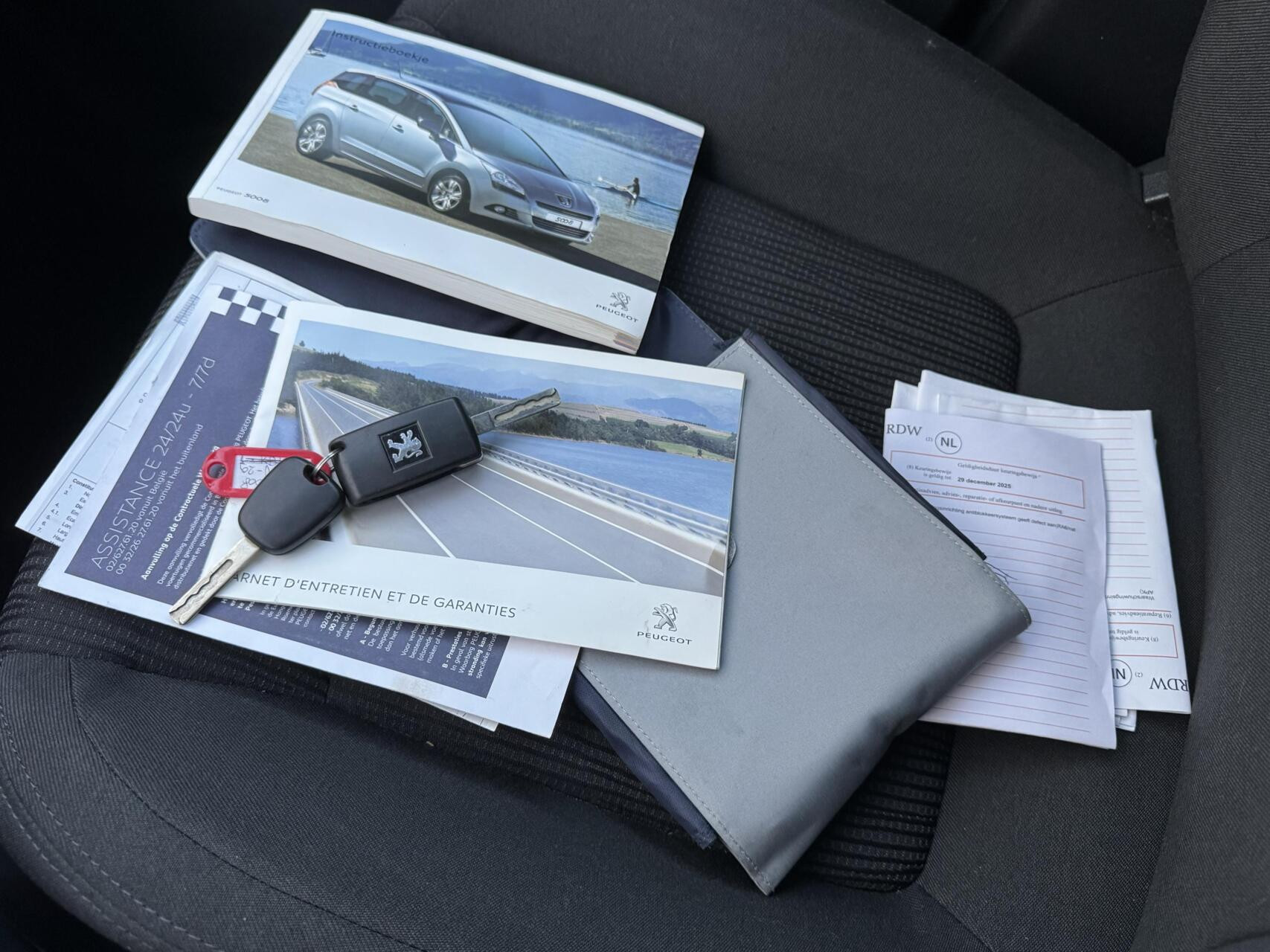 Hoofdafbeelding Peugeot 5008