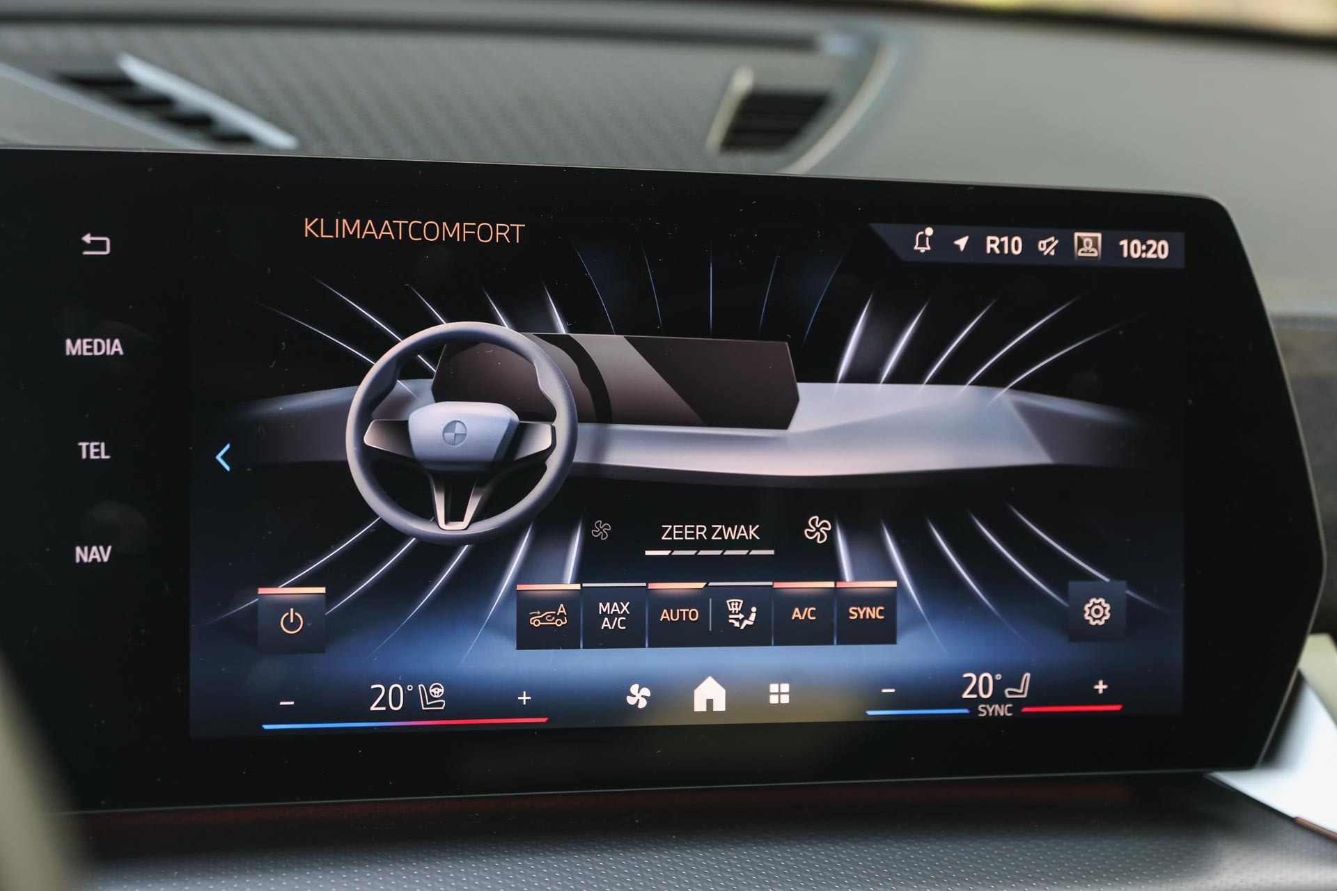 Hoofdafbeelding BMW iX2