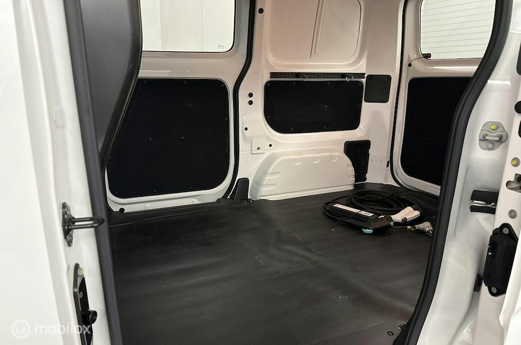 Hoofdafbeelding Nissan e-NV200