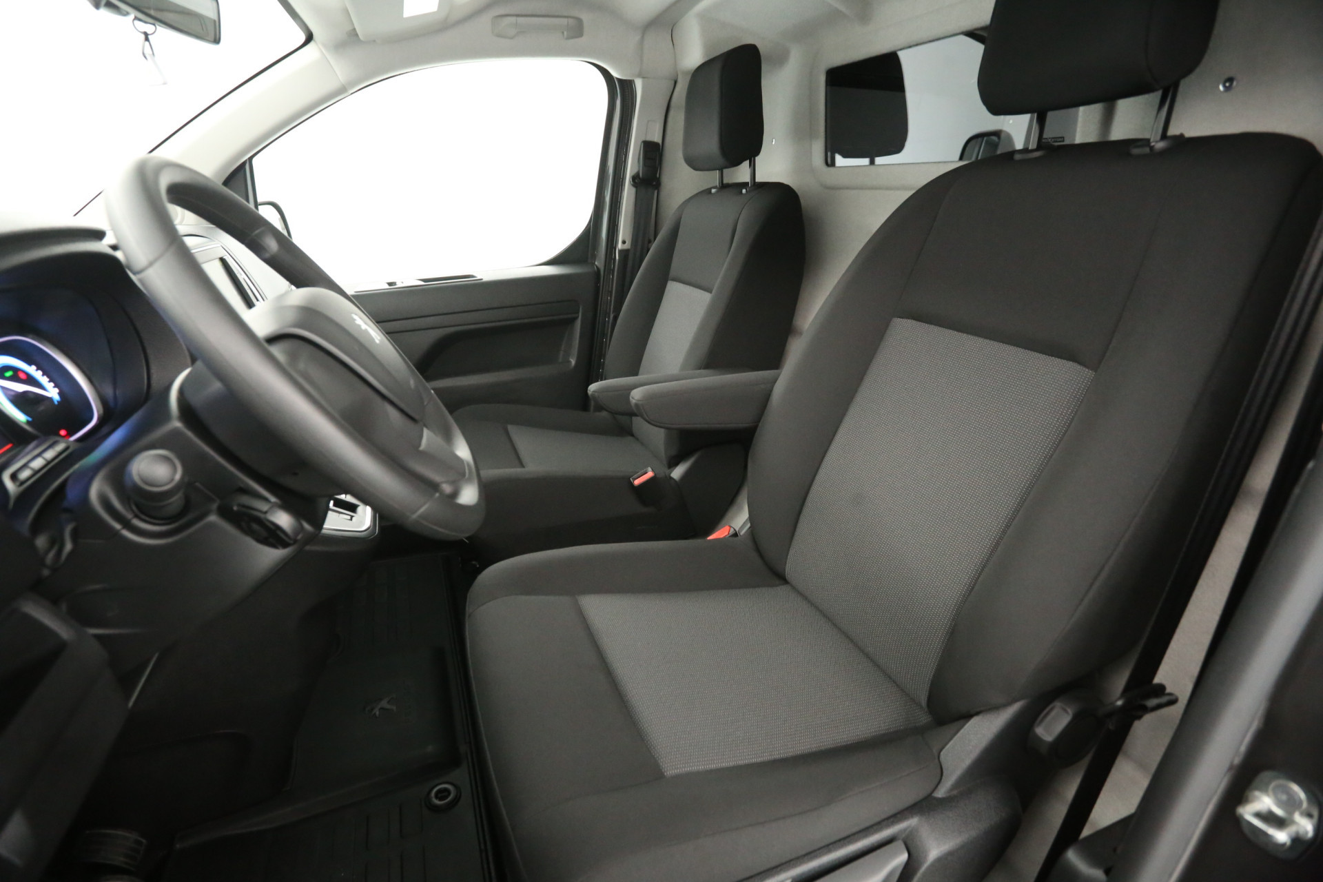 Hoofdafbeelding Peugeot e-Expert