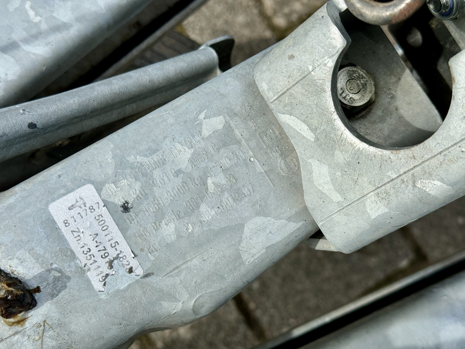 Hoofdafbeelding Saris C3000