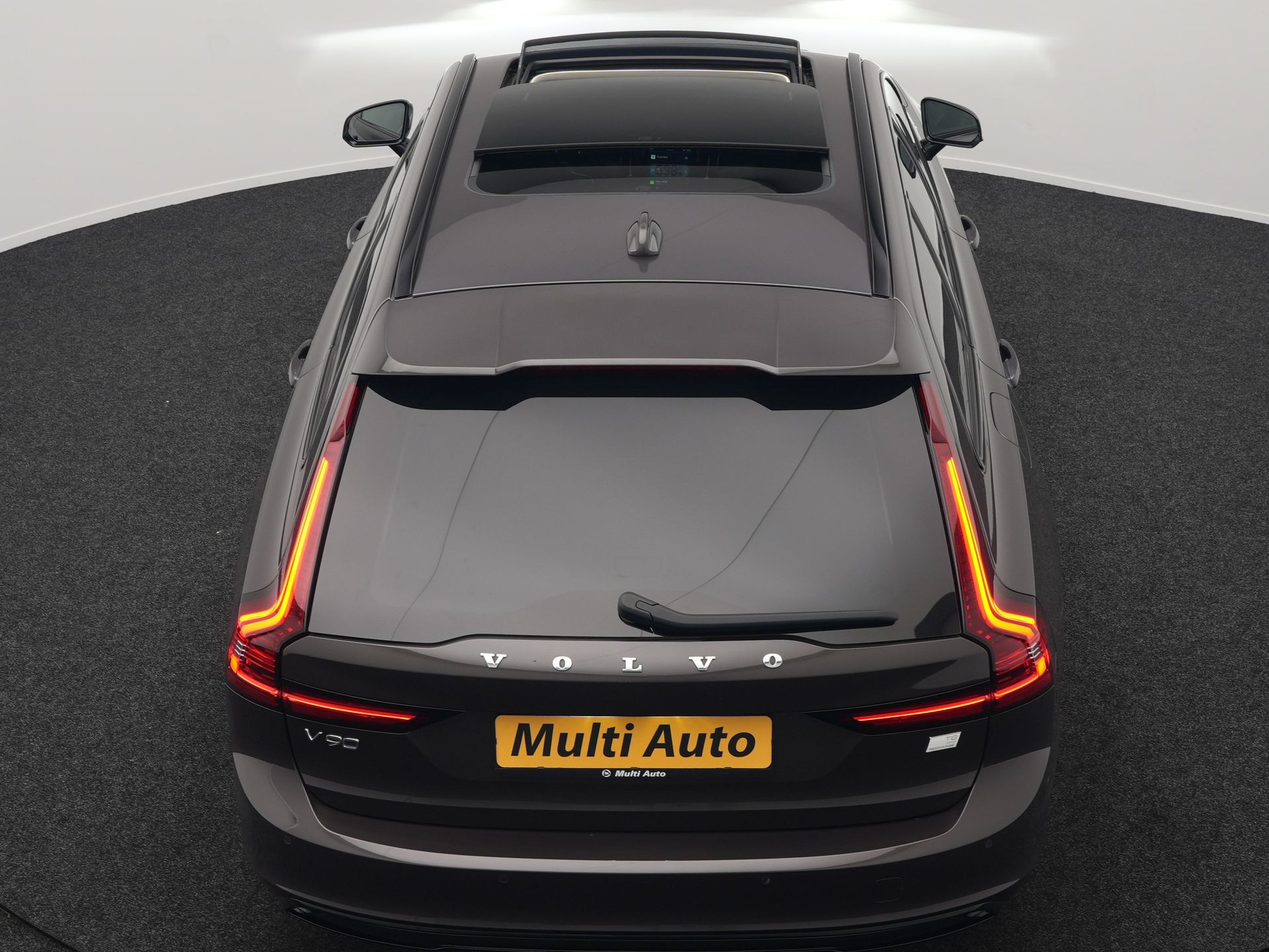 Hoofdafbeelding Volvo V90