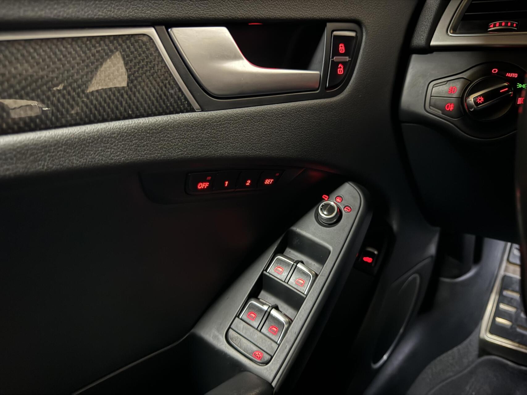 Hoofdafbeelding Audi S4