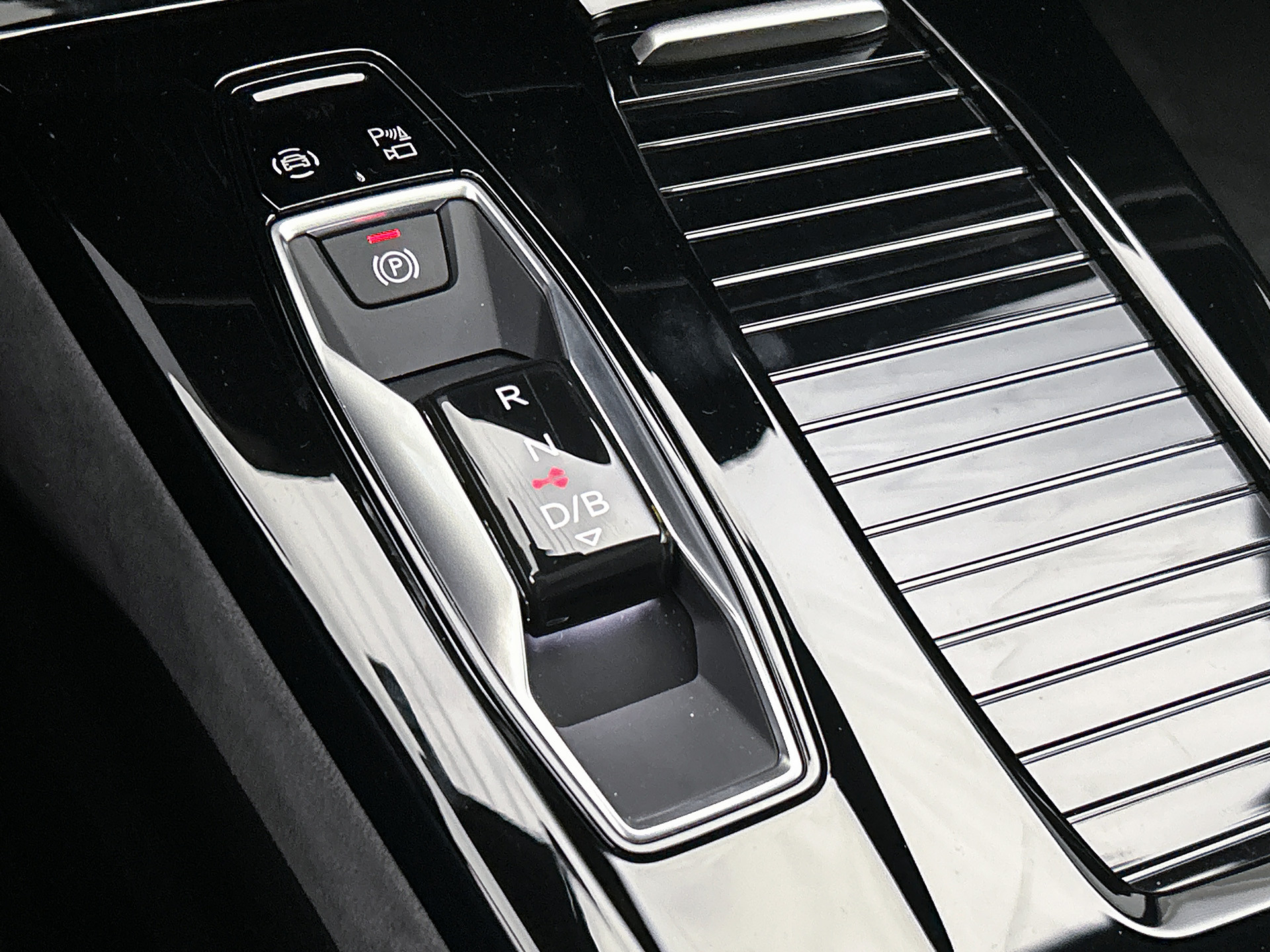 Hoofdafbeelding Audi A6 Avant e-tron