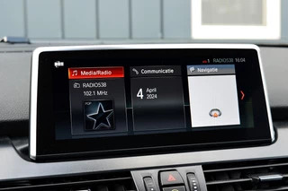 BMW 2 Serie BMW 2 Serie Active Tourer 220i Executive Edition Rijklaarprijs-Garantie 1e Eigenaar Navigatie Led Sport Interieur Head-Up - afbeelding nr 21