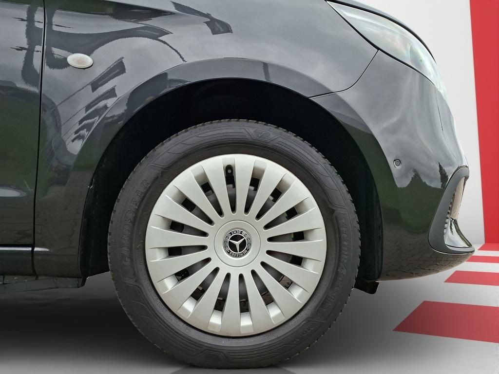 Mercedes-Benz-Vito-image-4