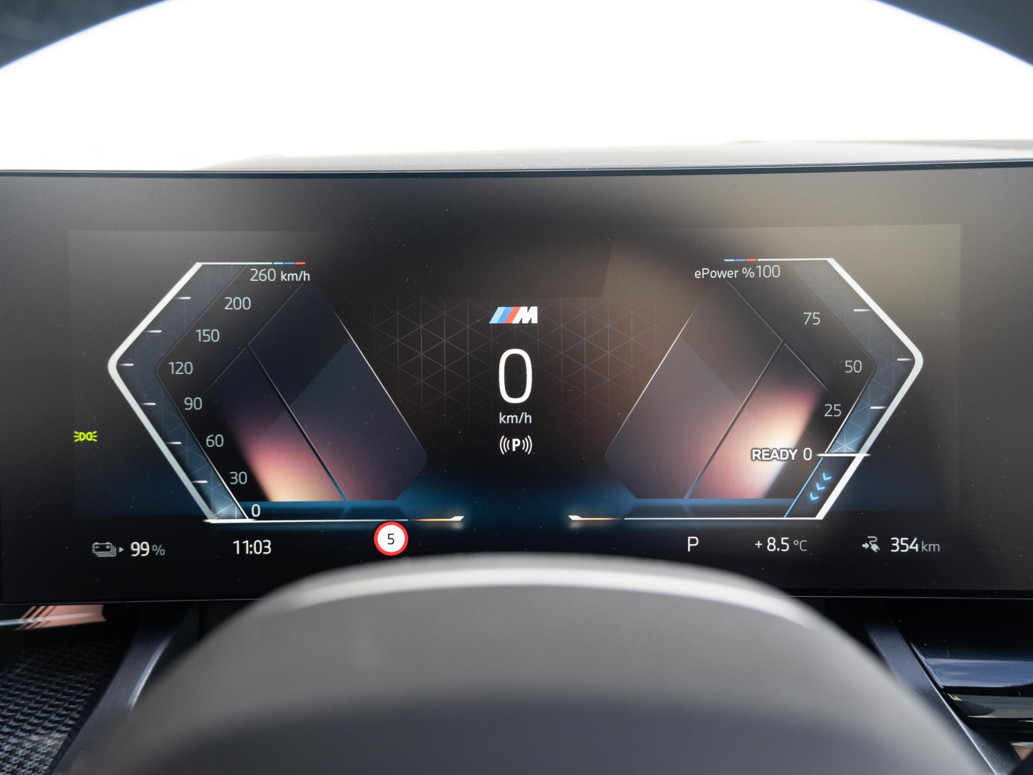 Hoofdafbeelding BMW i5