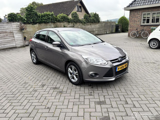 Ford Focus 1.0 EcoBoost Titanium met Gereviseerde motor