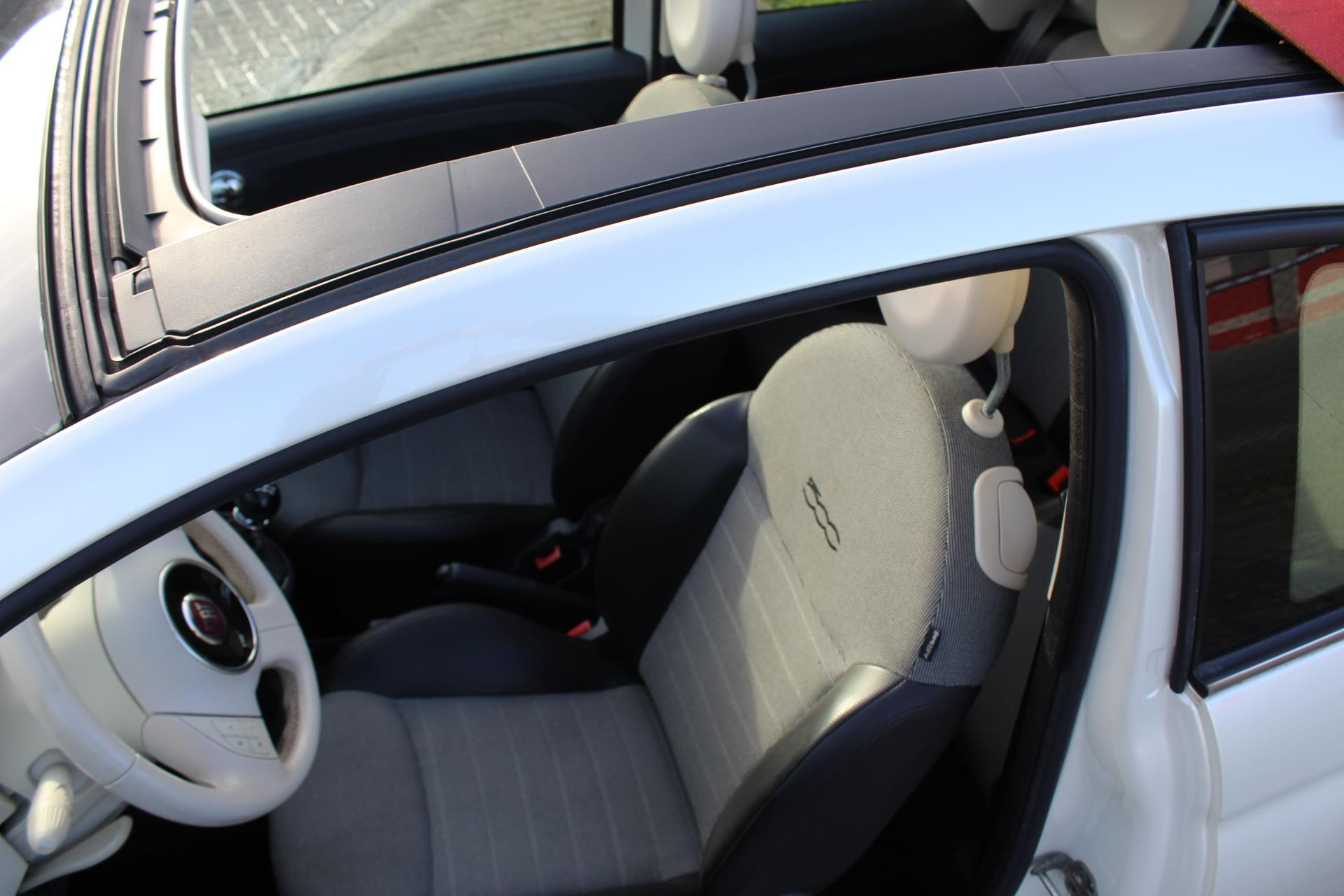 Hoofdafbeelding Fiat 500C