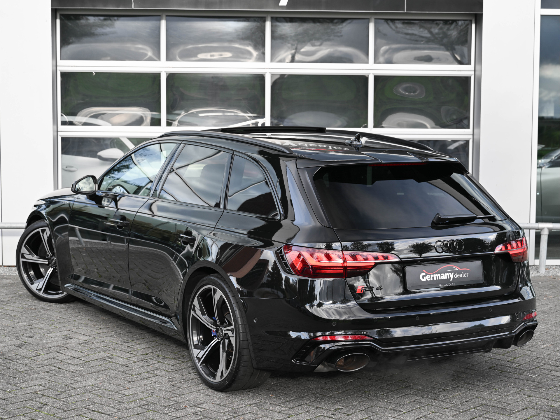 Hoofdafbeelding Audi RS4
