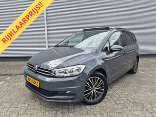Volkswagen TOURAN 1.5 TSI 7p Autom,Panorama,airco,adap cruise,nav/camera,wegkl. trekhaak,stoelverwarming,standkachel,