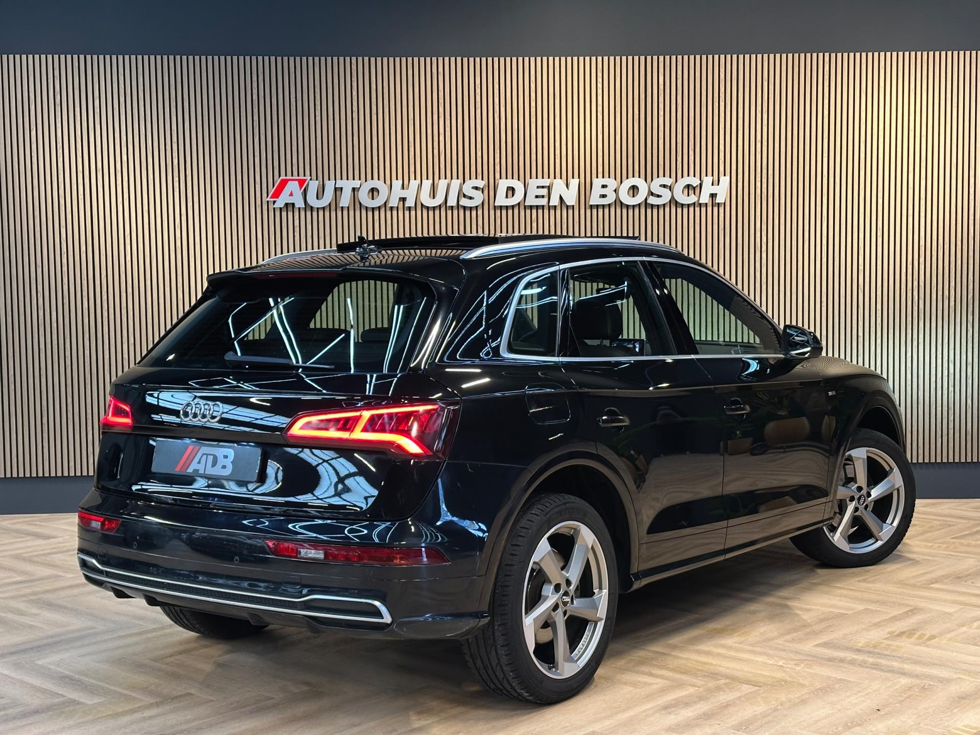 Hoofdafbeelding Audi Q5