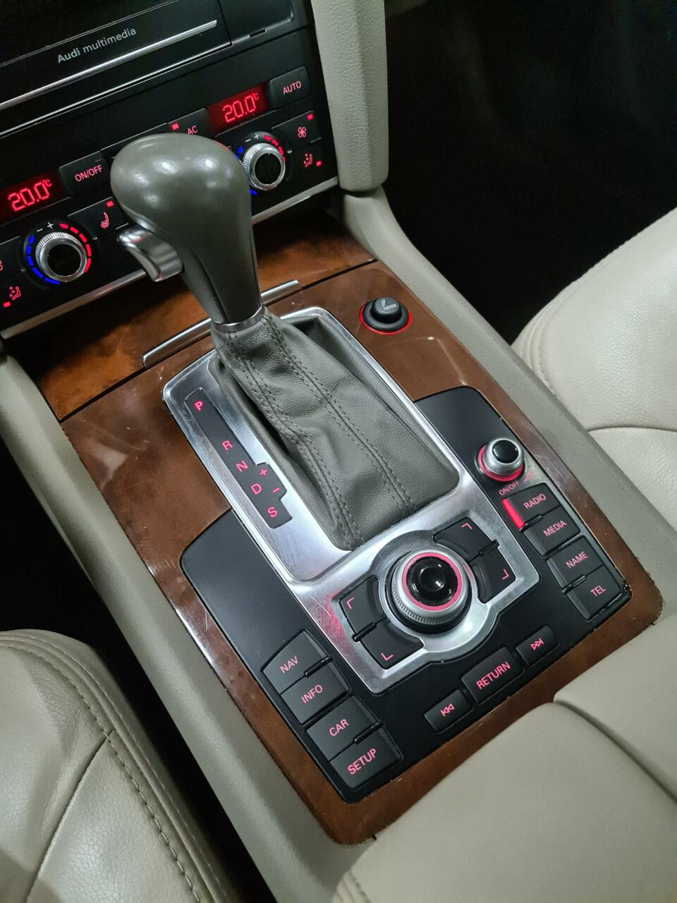 Hoofdafbeelding Audi Q7