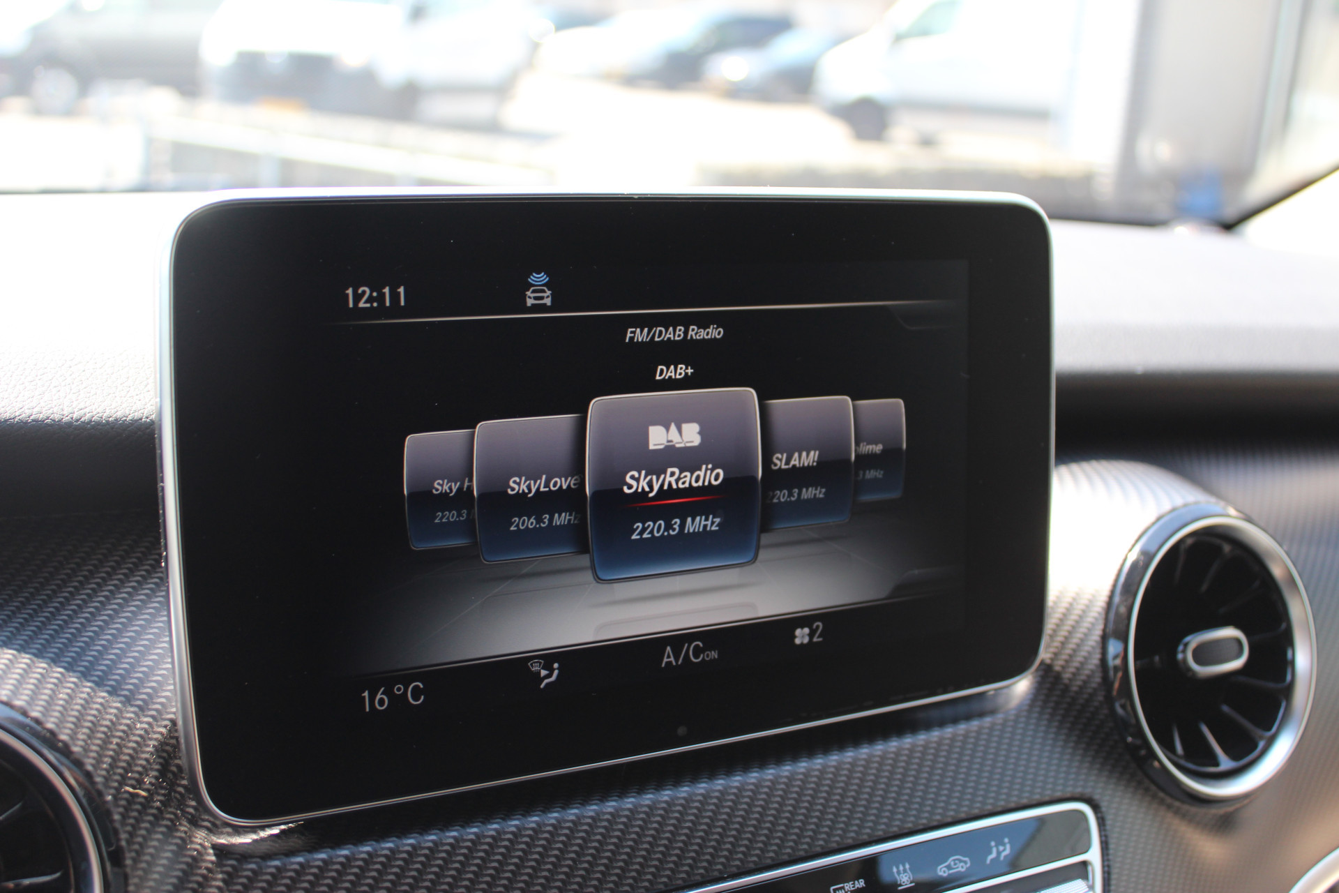 Hoofdafbeelding Mercedes-Benz Marco Polo