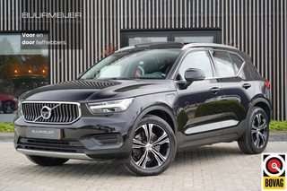Volvo XC40 1.5 T5 Recharge Inscription | Dealer onderhouden | Harman Kardon | Elektrisch verstelbare voorstoelen | Panoramisch schuif/kanteldak | Stuurwielverwarming | Parkeerverwarming met timer | 360 graden camera |