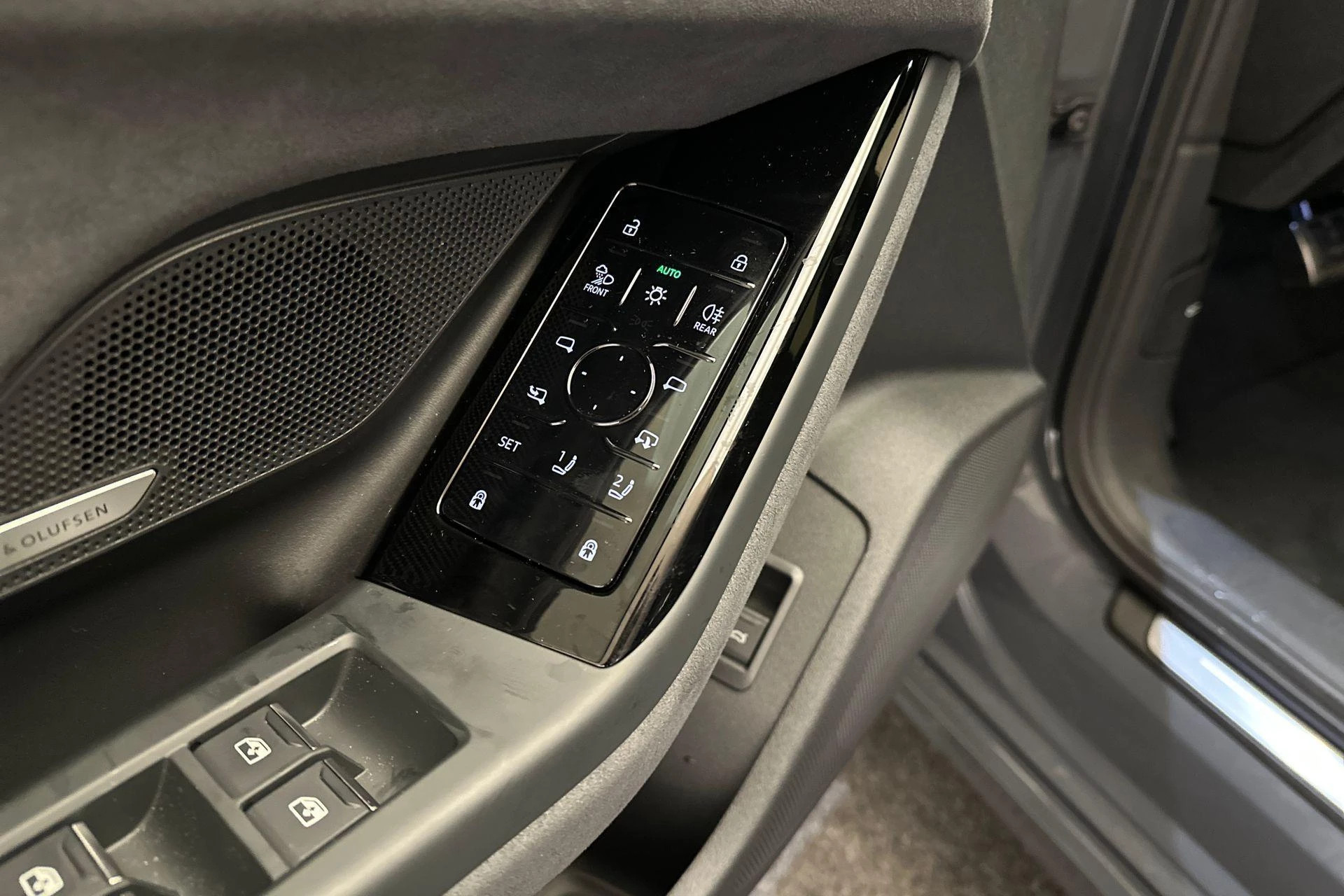 Hoofdafbeelding Audi A6 Avant e-tron