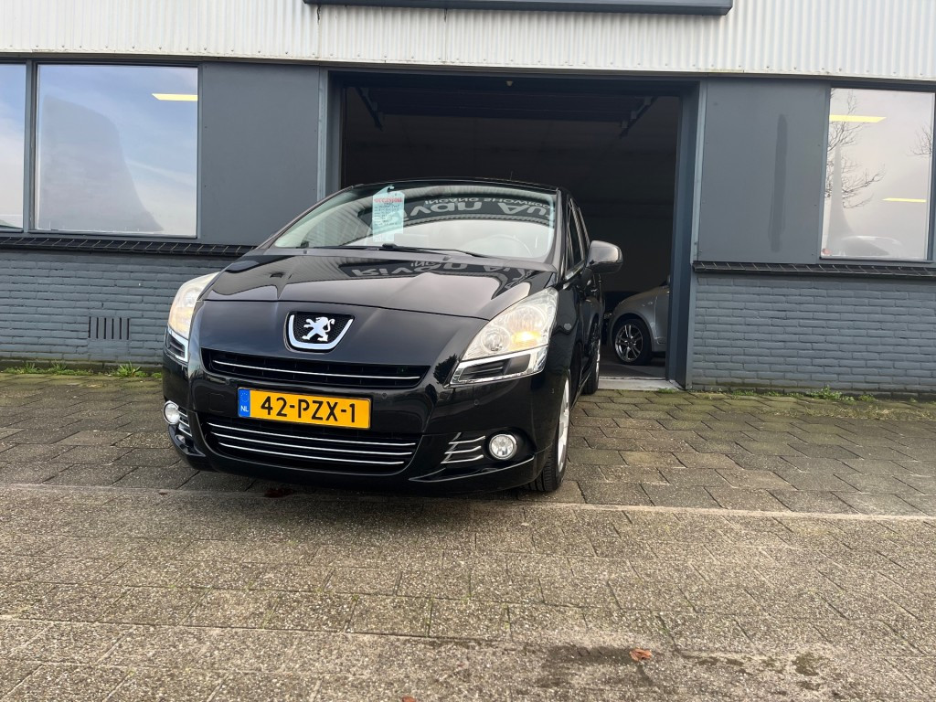 Hoofdafbeelding Peugeot 5008