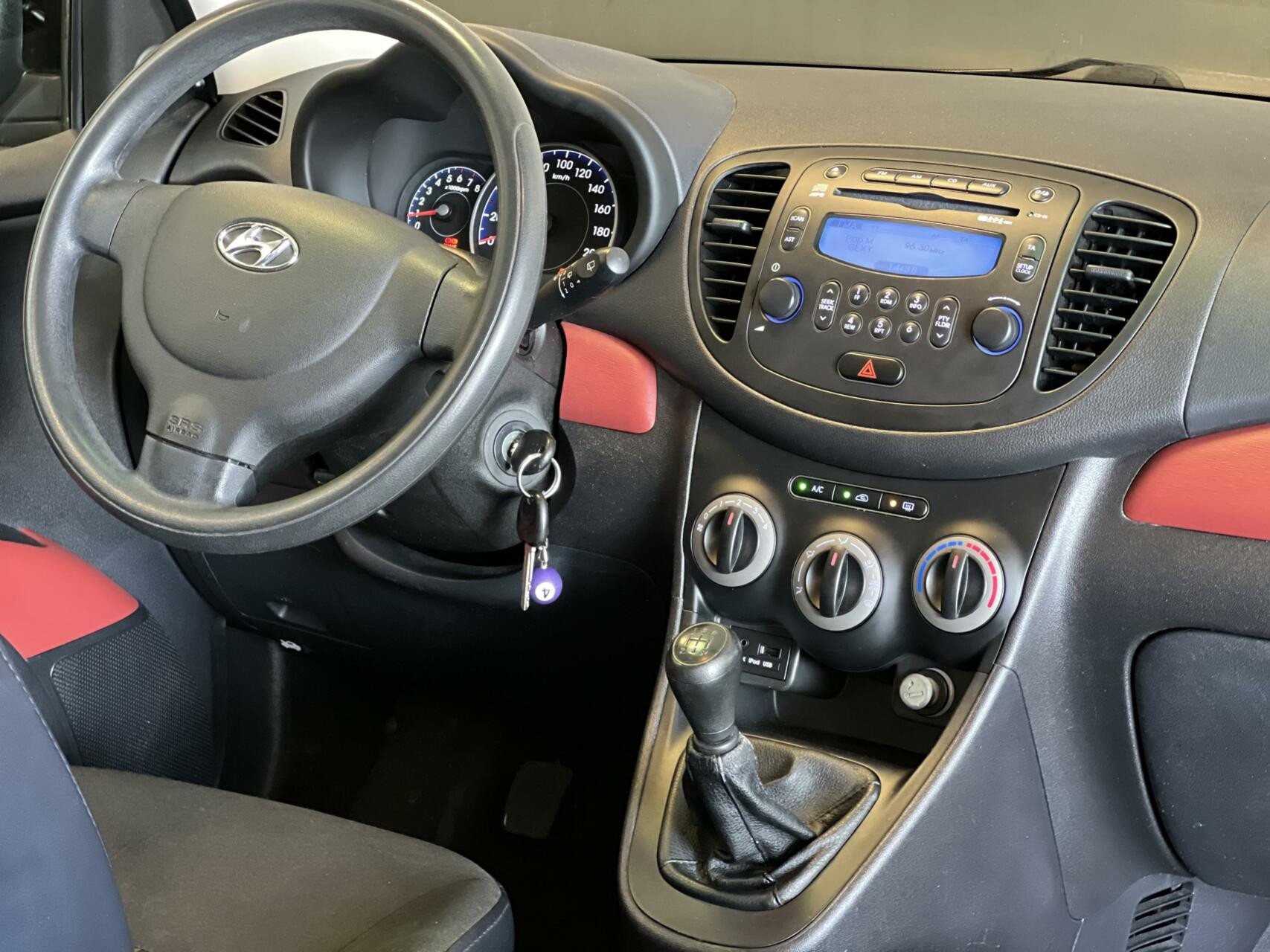Hoofdafbeelding Hyundai i10