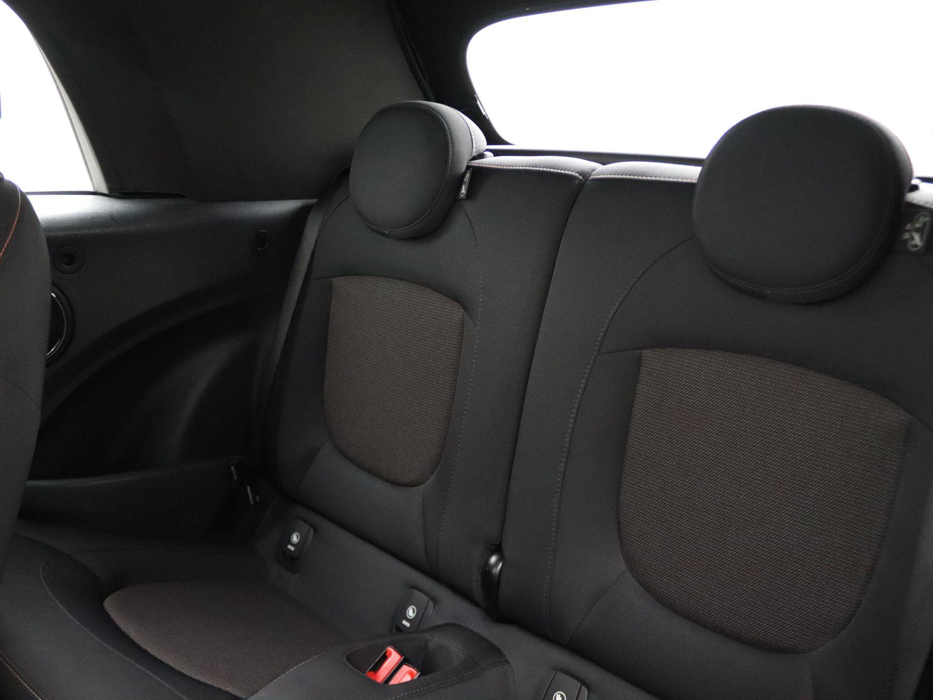 Hoofdafbeelding MINI Cooper Cabrio