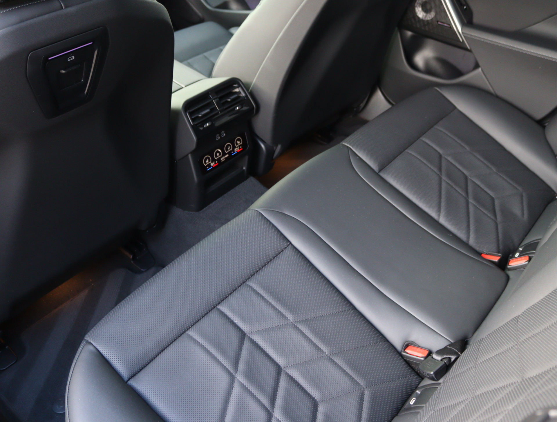 Hoofdafbeelding BMW i5