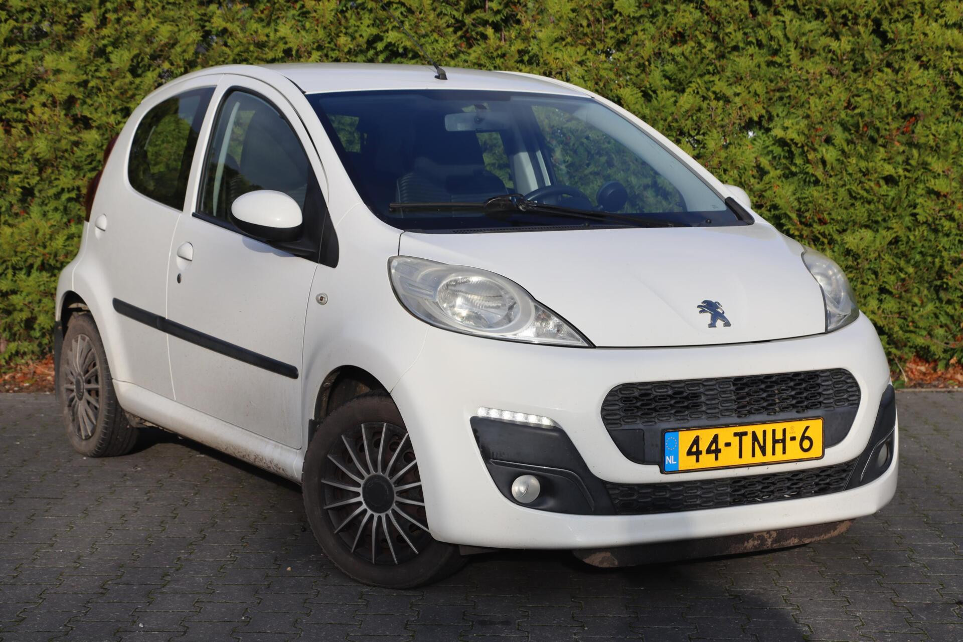 Hoofdafbeelding Peugeot 107