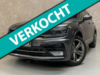 Hoofdafbeelding Volkswagen Tiguan Volkswagen Tiguan 2.0 TSI 4Motion Highline /3 X R-Line /Trekhaak /Camera