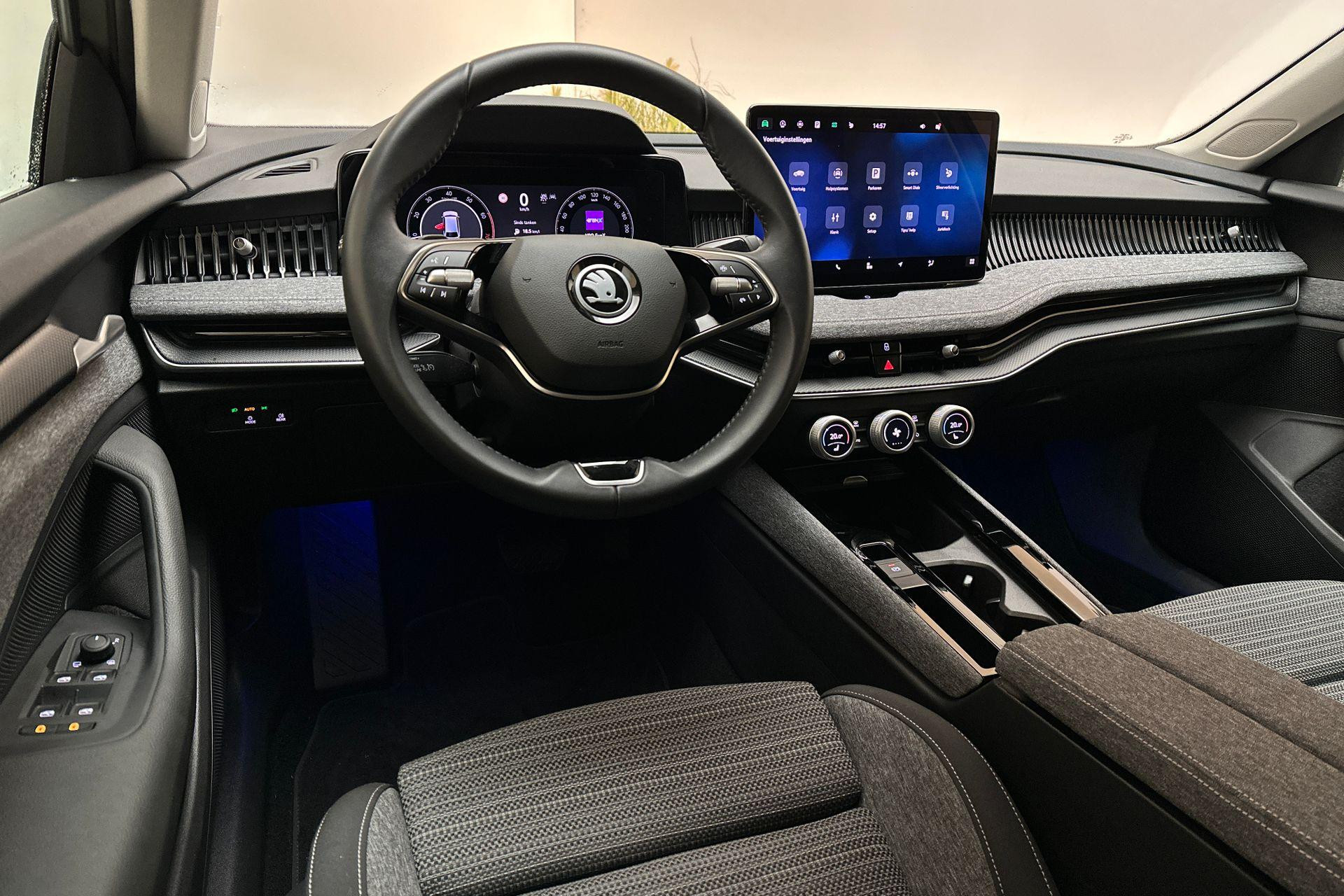 Hoofdafbeelding Škoda Superb