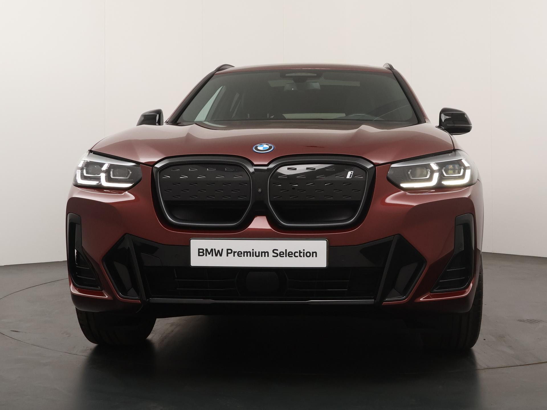 Hoofdafbeelding BMW iX3