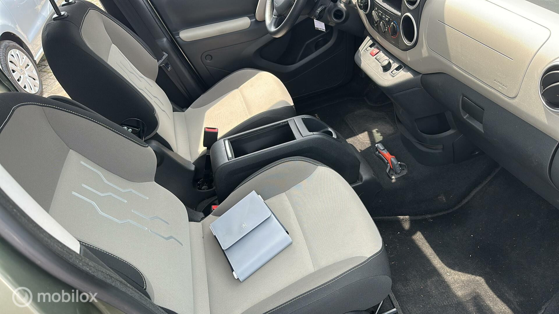 Hoofdafbeelding Peugeot Partner