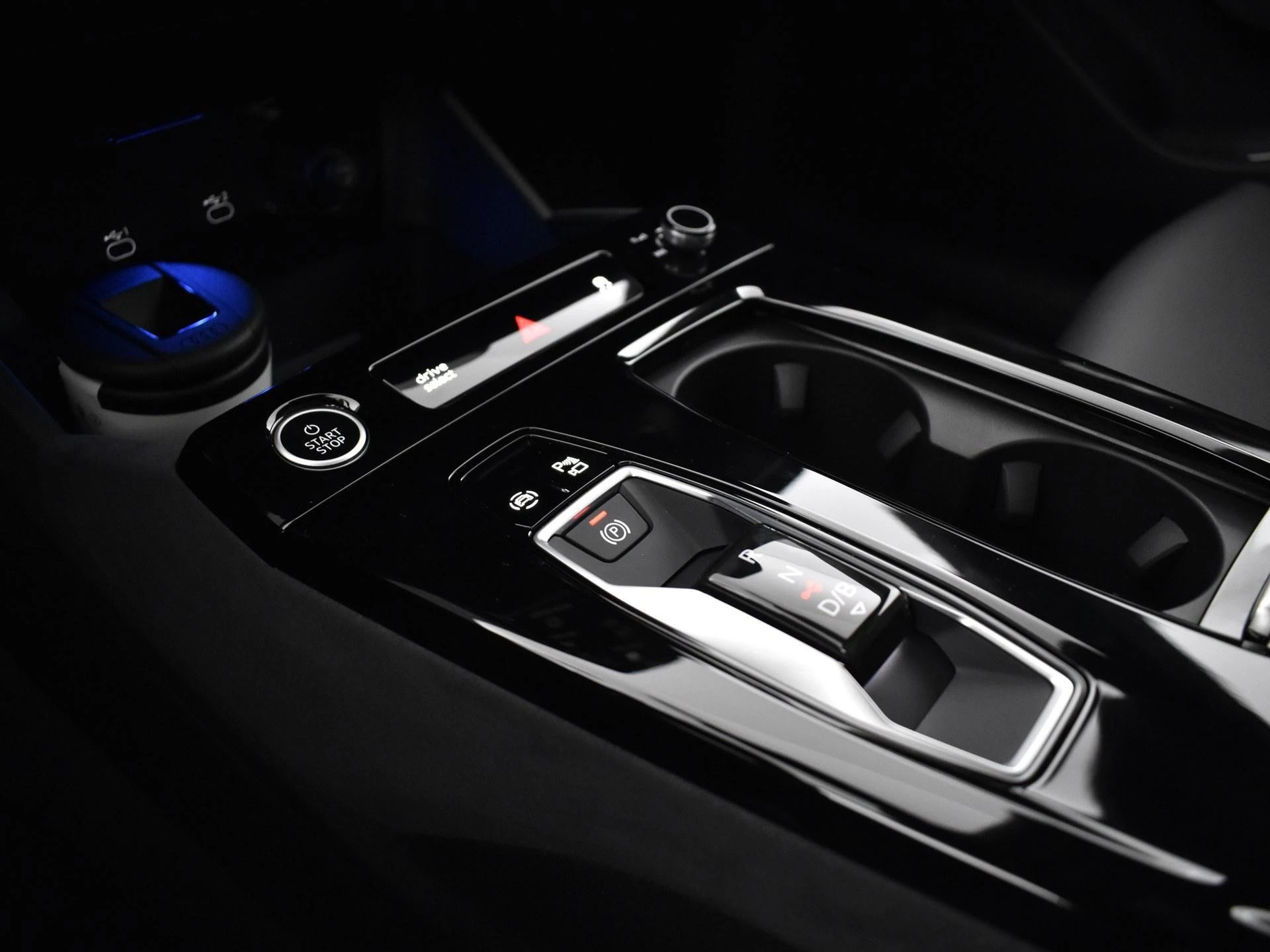 Hoofdafbeelding Audi A6 Avant e-tron