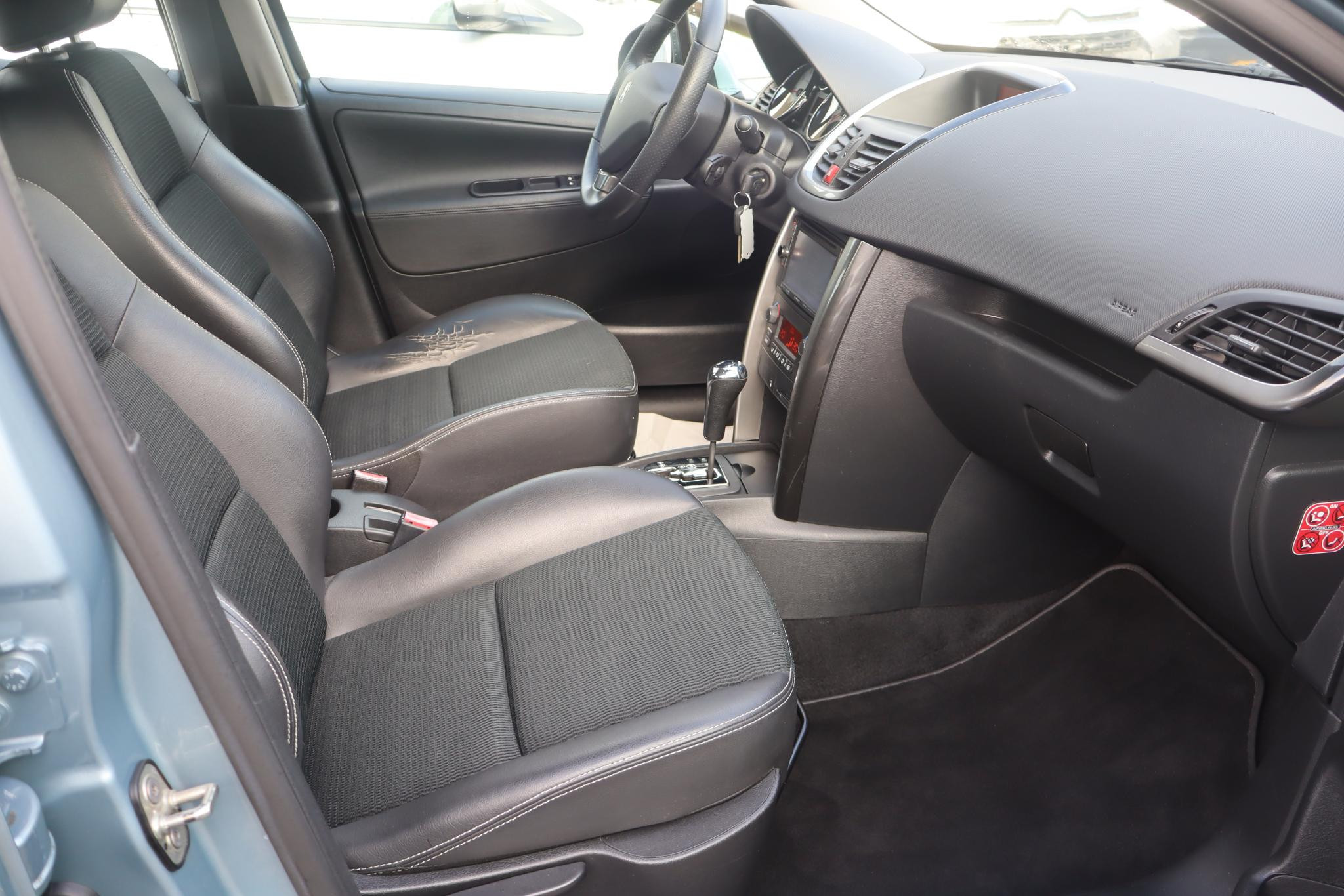 Hoofdafbeelding Peugeot 207