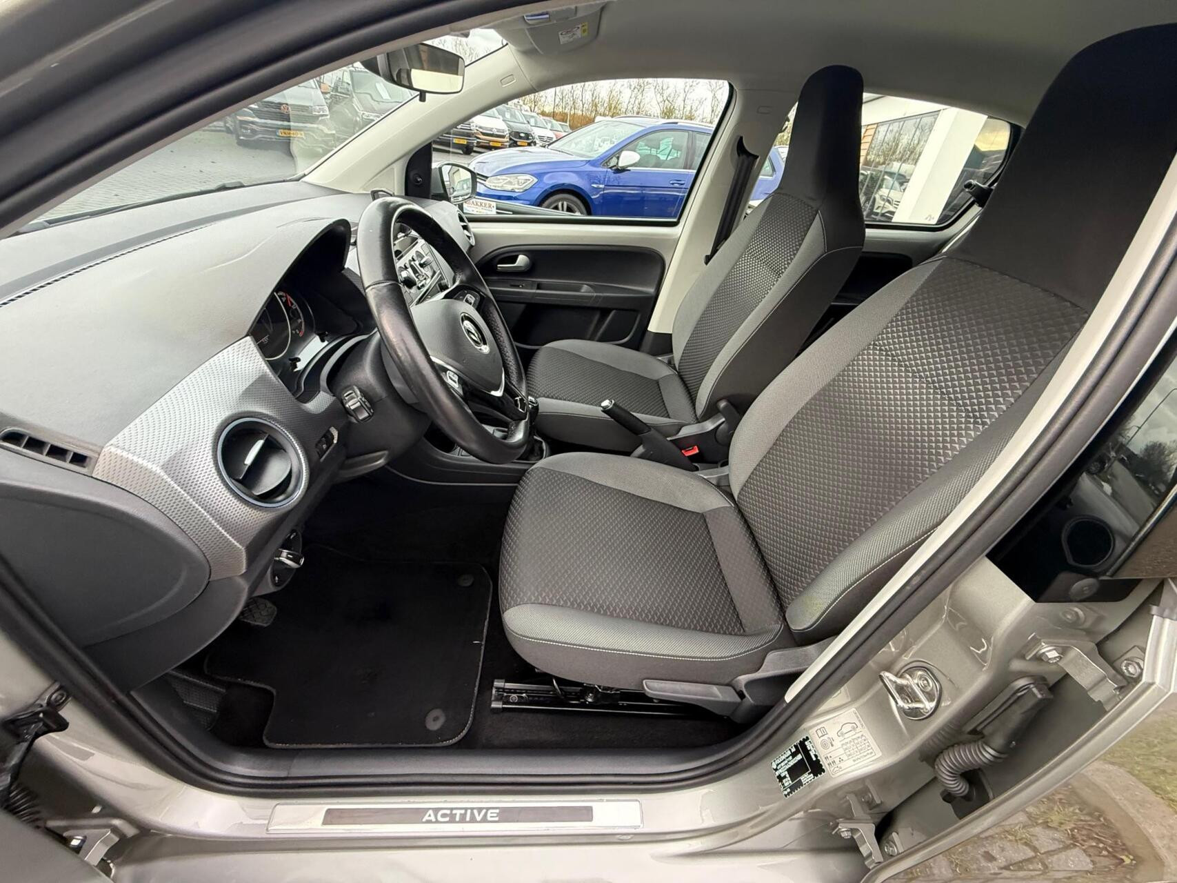 Hoofdafbeelding Volkswagen up!