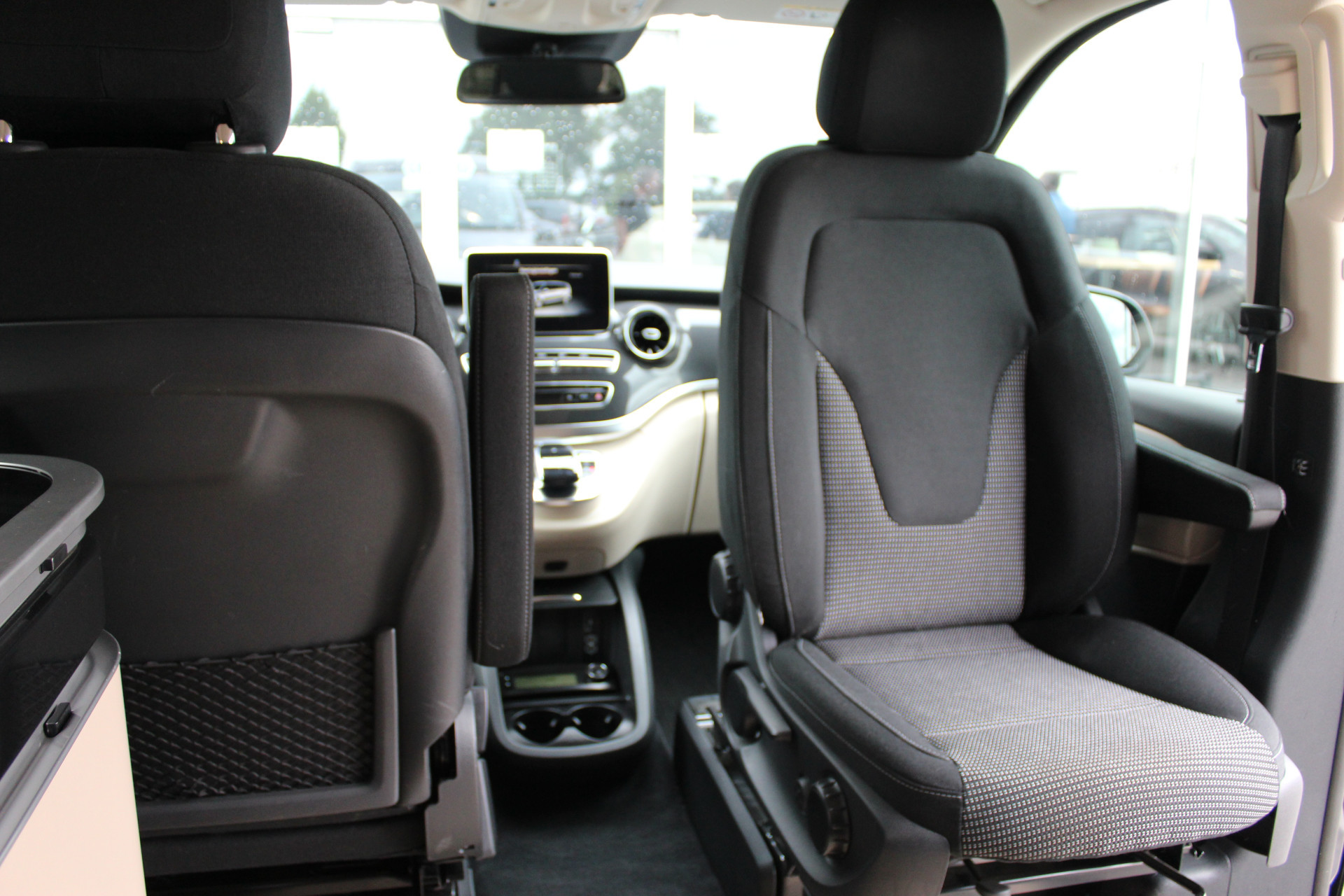 Hoofdafbeelding Mercedes-Benz Marco Polo