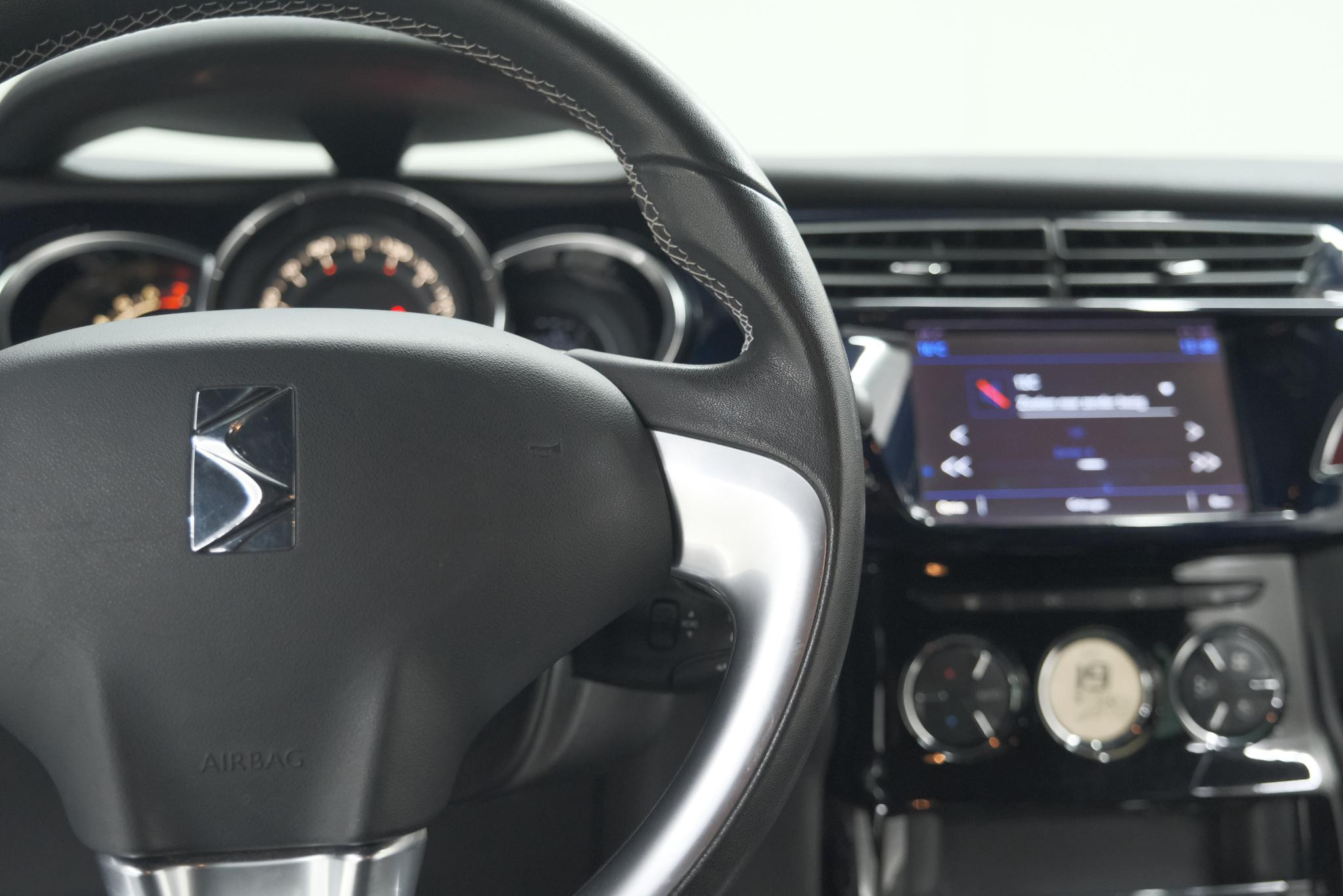 Hoofdafbeelding DS DS 3