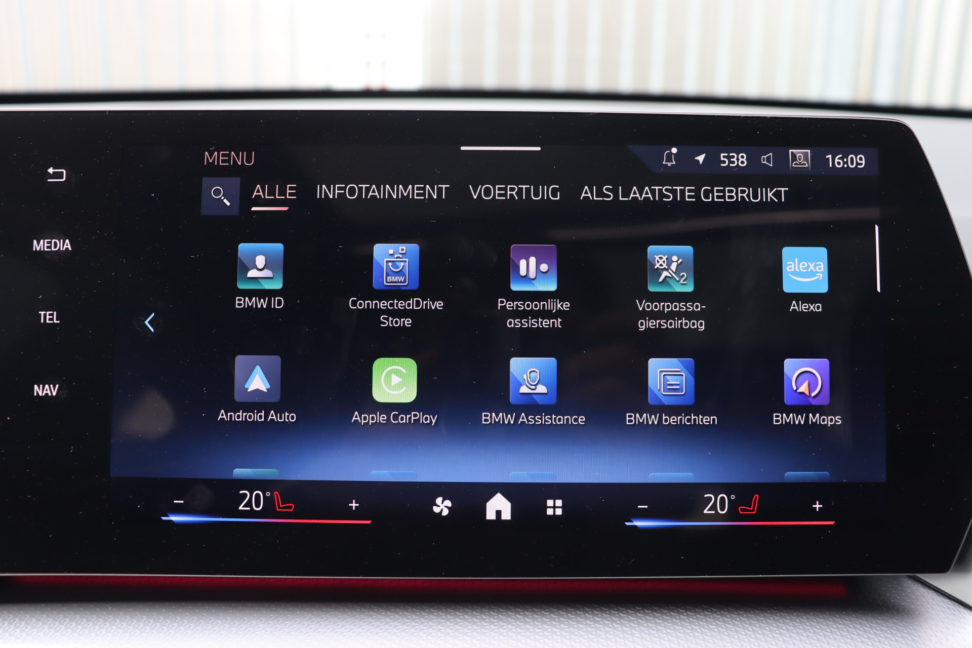 Hoofdafbeelding BMW iX1