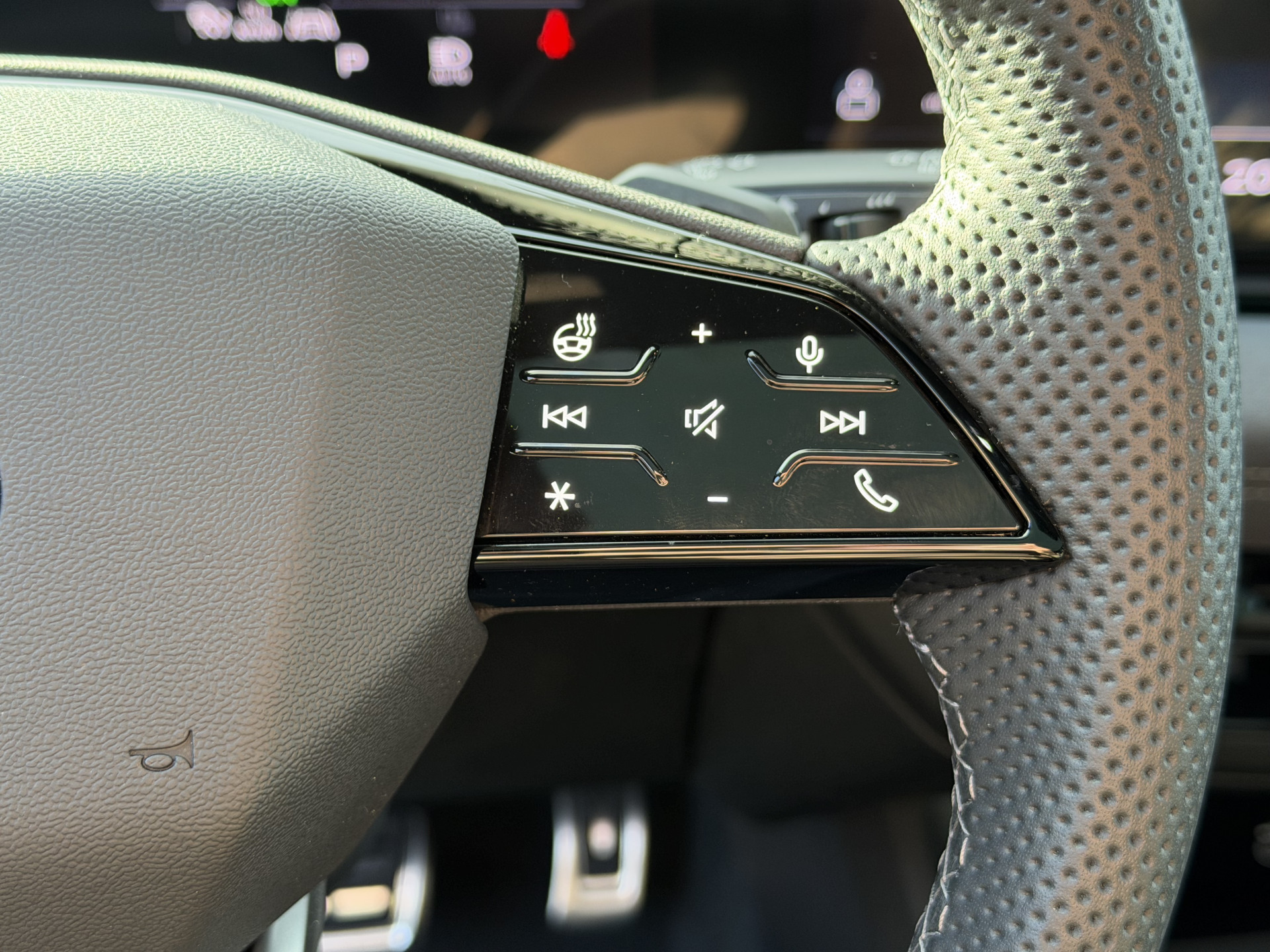 Hoofdafbeelding Audi A6 Avant e-tron