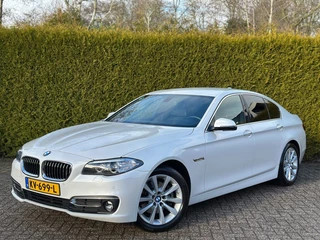 BMW 5 Serie 520i sedan High Executive Luxury Line Navigatie NAP C