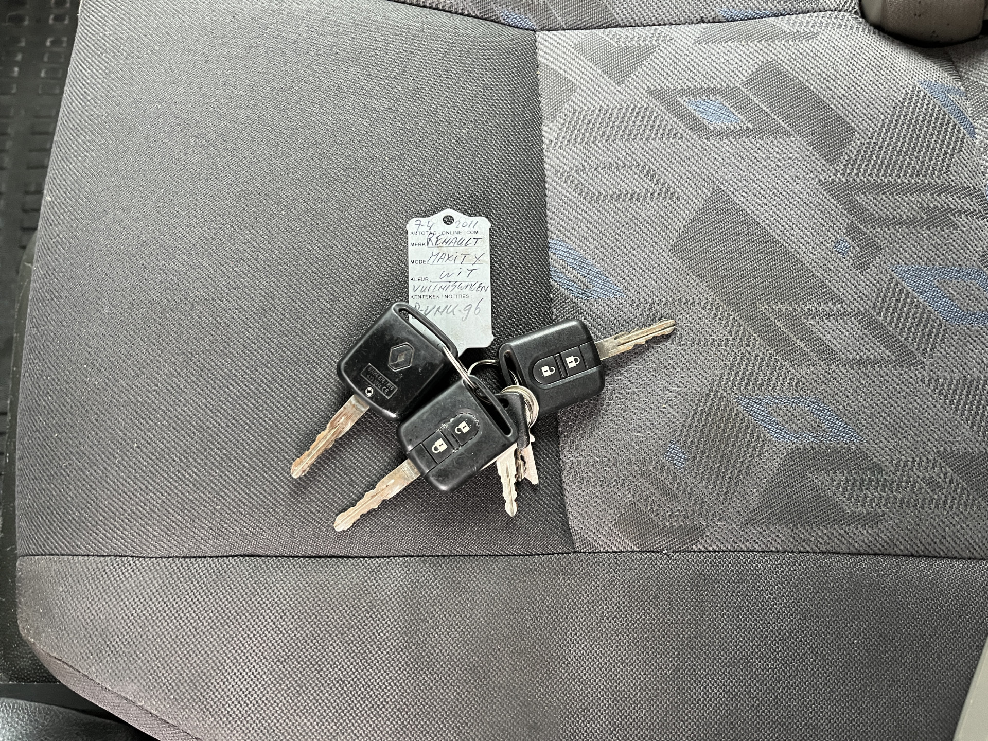 Hoofdafbeelding Renault Maxity