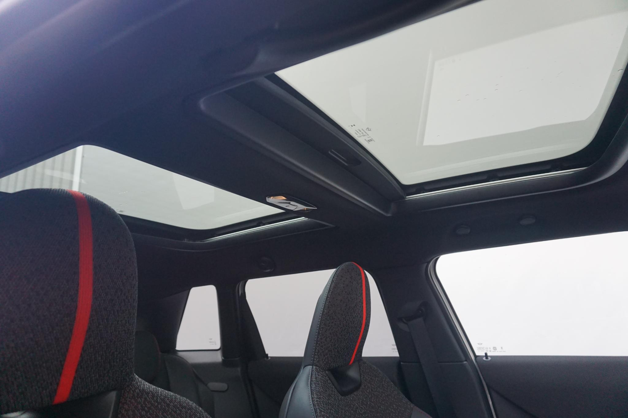 Hoofdafbeelding MINI 5-deurs