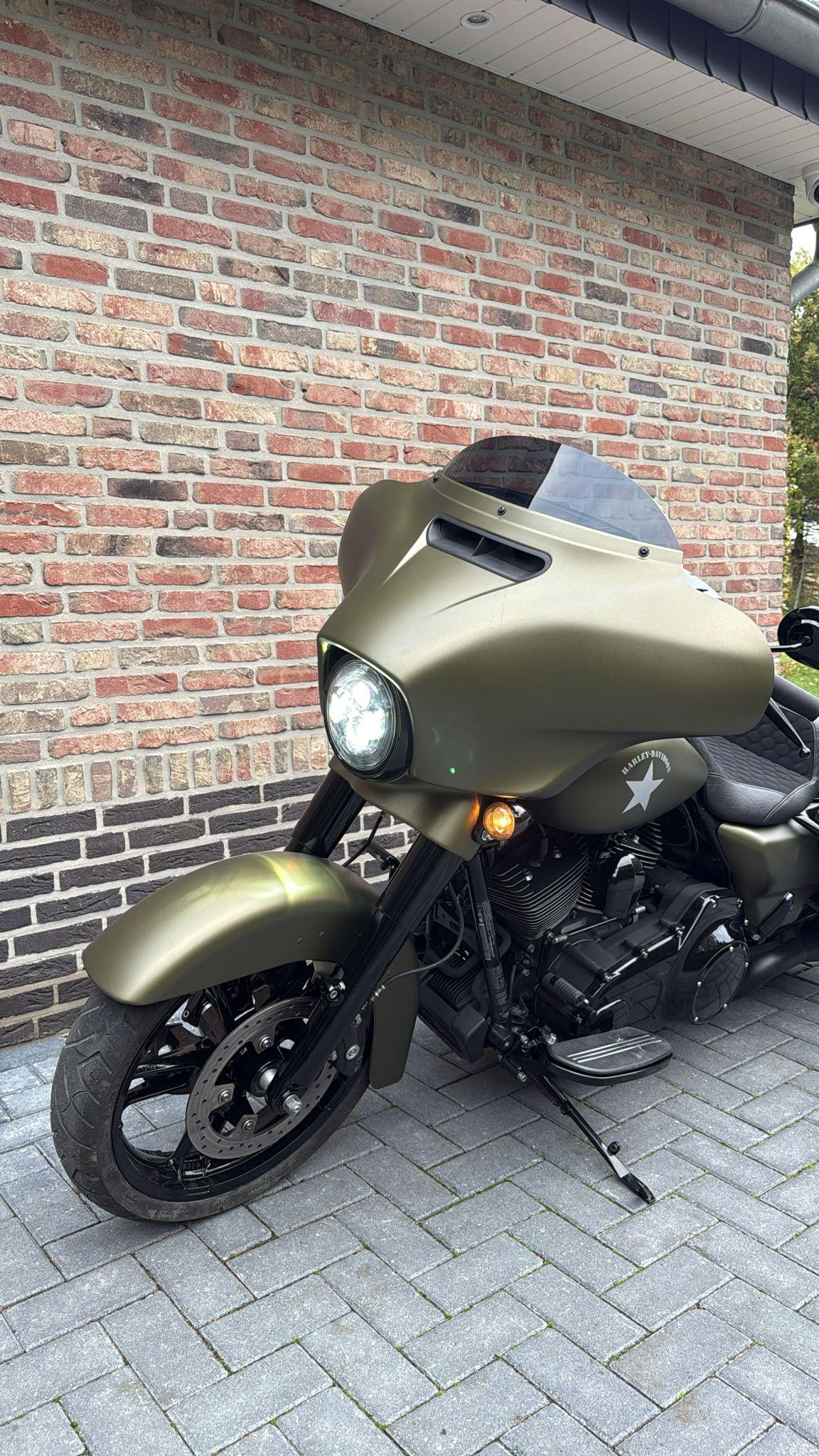 Hoofdafbeelding Harley-Davidson Street Glide