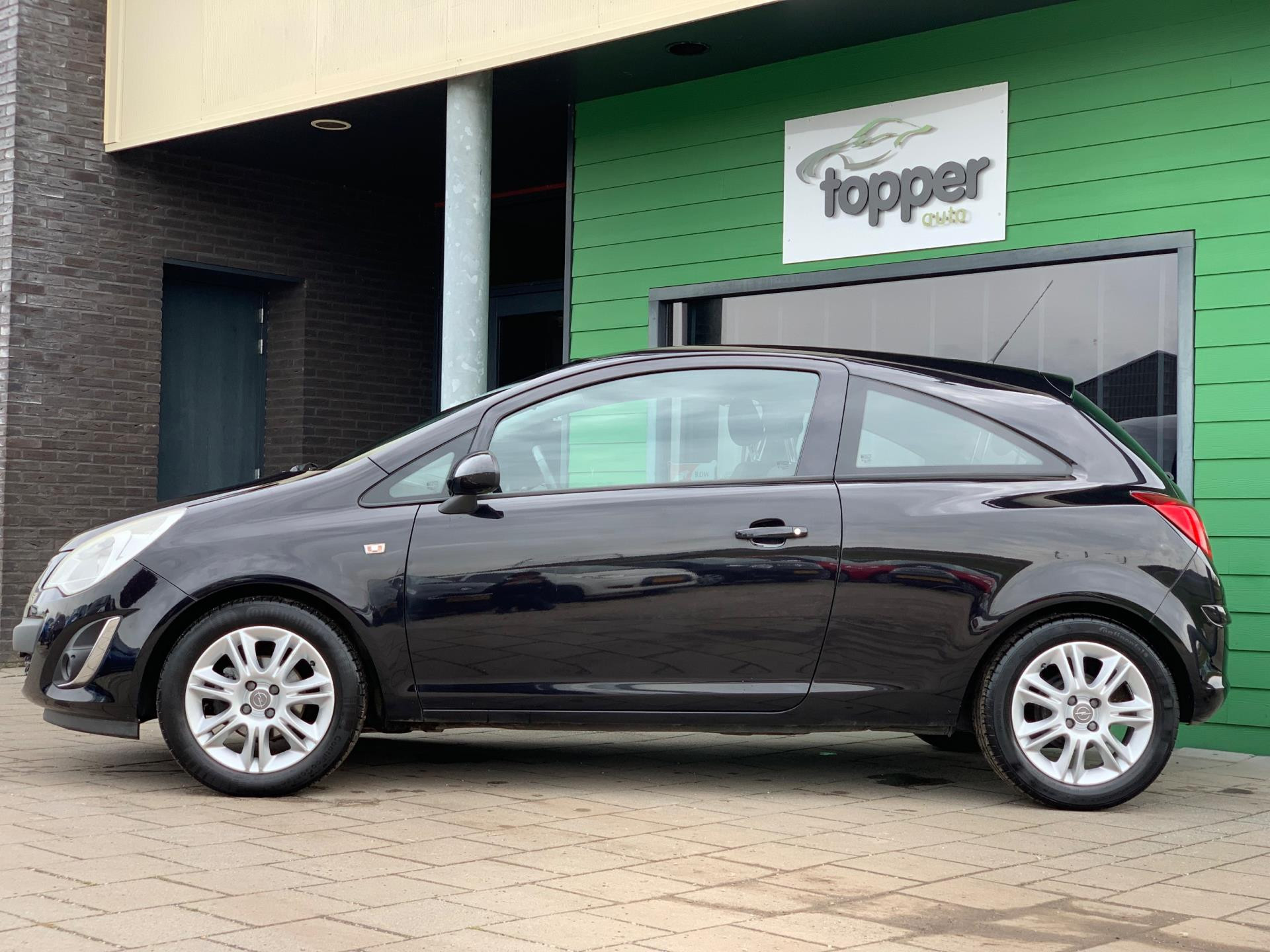 Hoofdafbeelding Opel Corsa