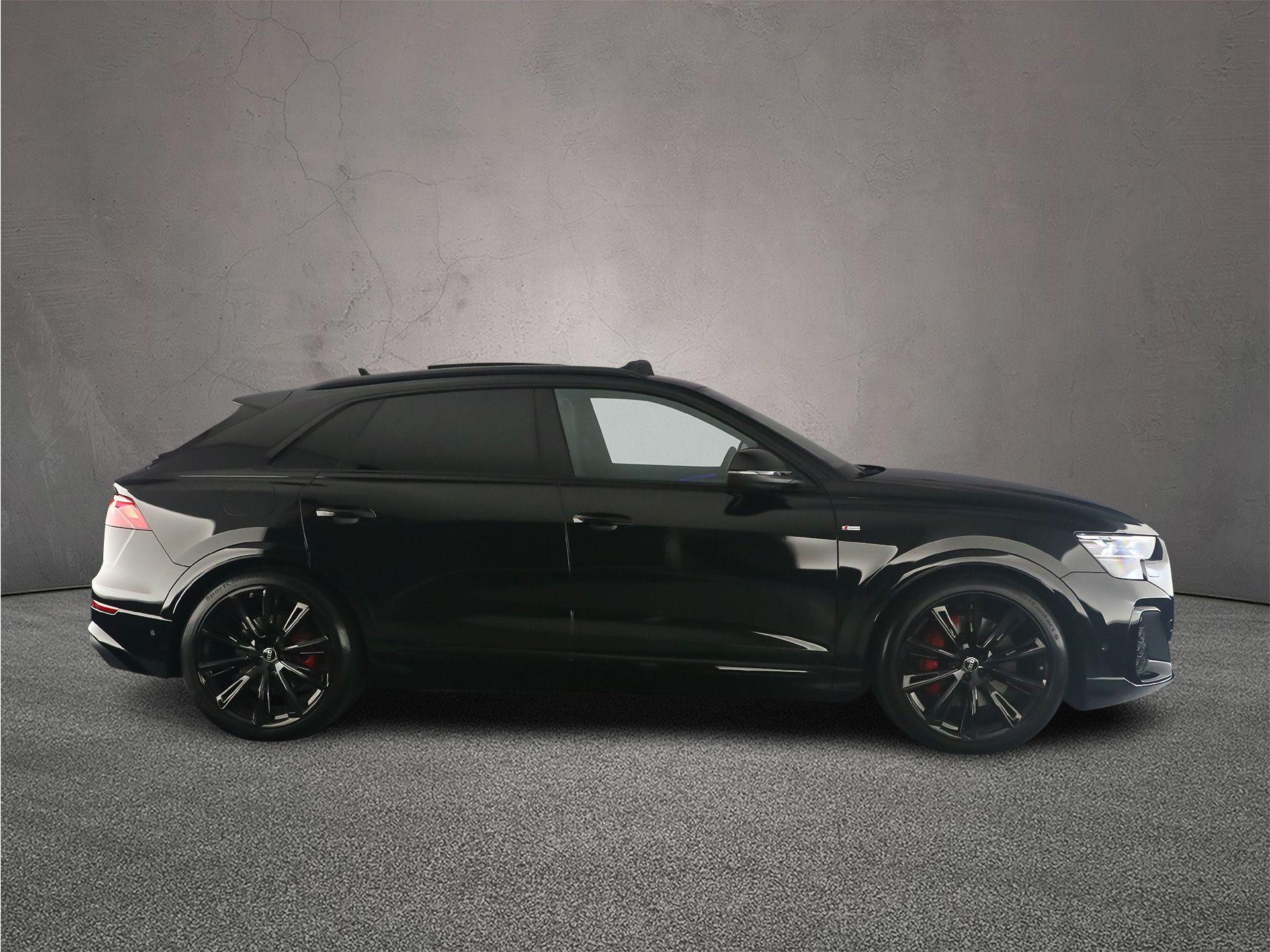 Hoofdafbeelding Audi Q8