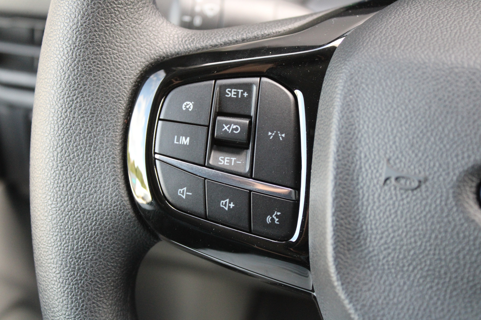 Hoofdafbeelding Ford E-Transit Custom