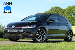 Volkswagen Golf 7.5 GTI DSG / Vol Opties! / 230PK! / DSG / ACC / Pano / Virtual Cockpit / Camera / Navi / 19"!