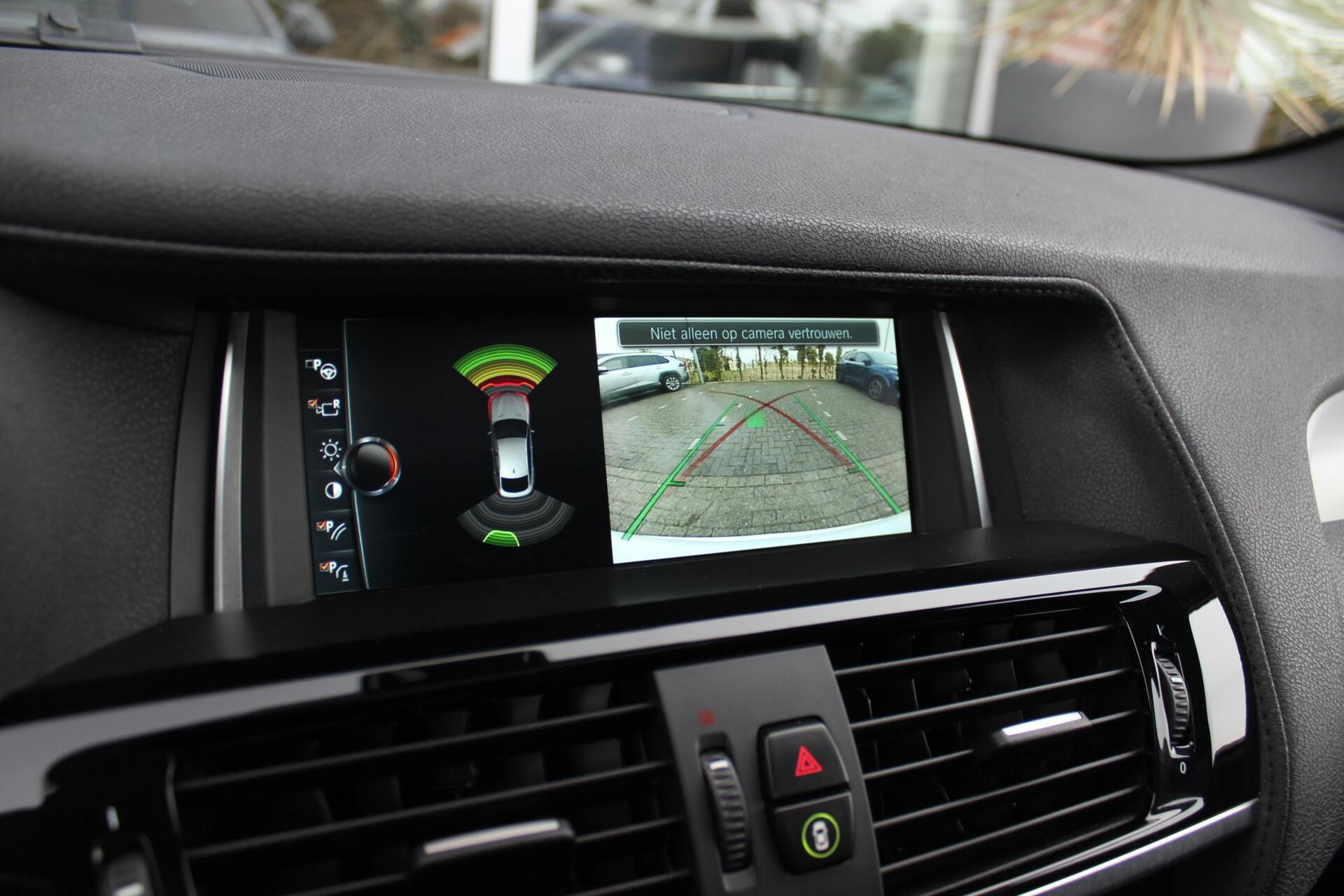 Hoofdafbeelding BMW X4