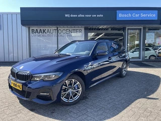 BMW 3 Serie BMW 3 Serie Touring 320e Business Edition Plus | Leder | Stoelverw. | PDC - afbeelding nr 1