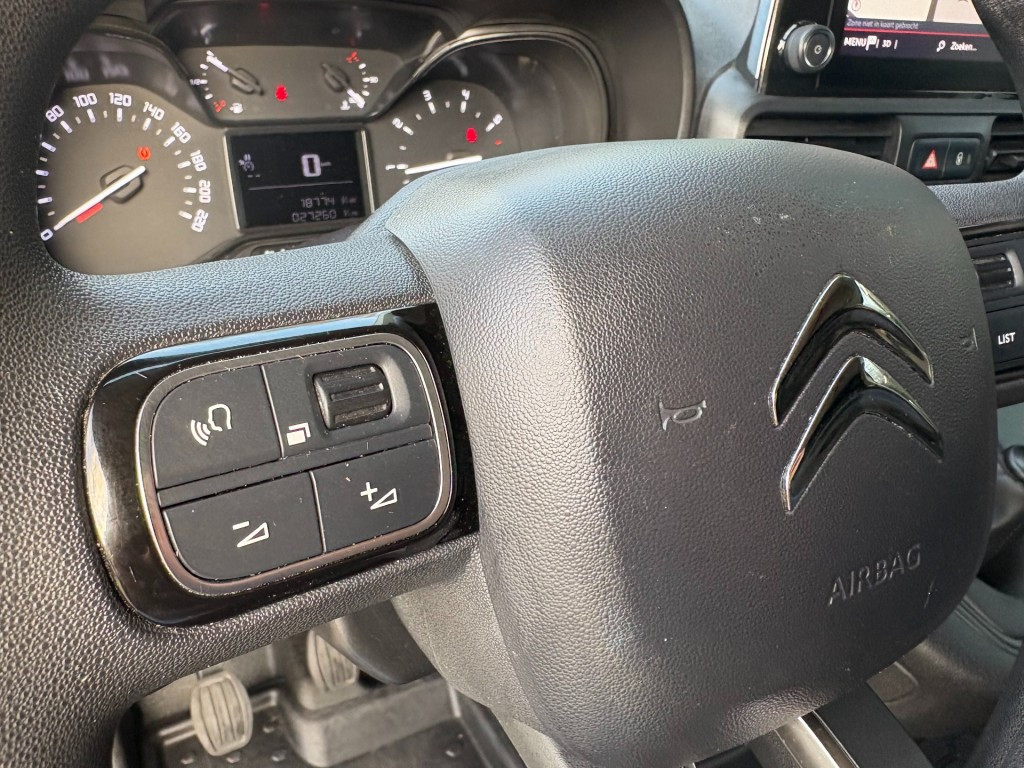 Hoofdafbeelding Peugeot Partner