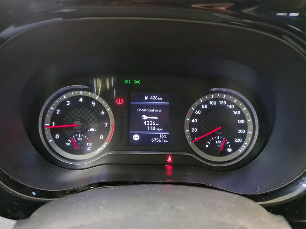 Hoofdafbeelding Hyundai i10