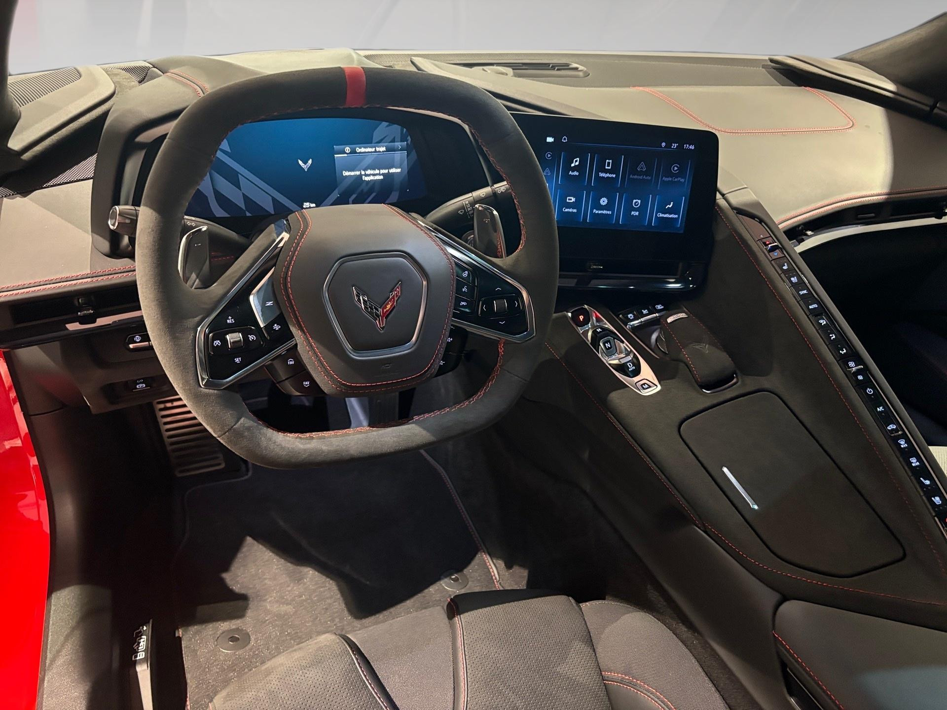 Chevrolet-Corvette-image-12