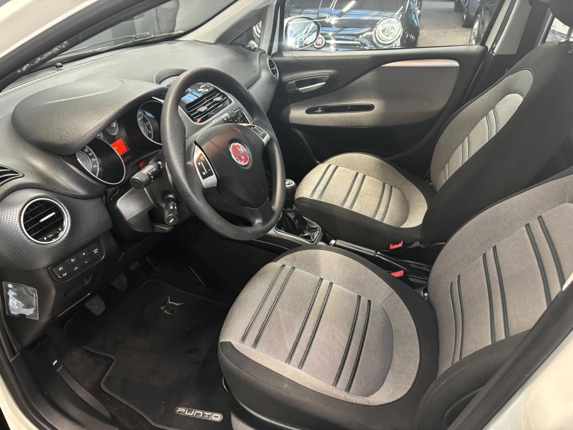 Hoofdafbeelding Fiat Punto